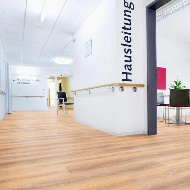 Panele laminowane LA024MV2 Wineo 500 Medium V2