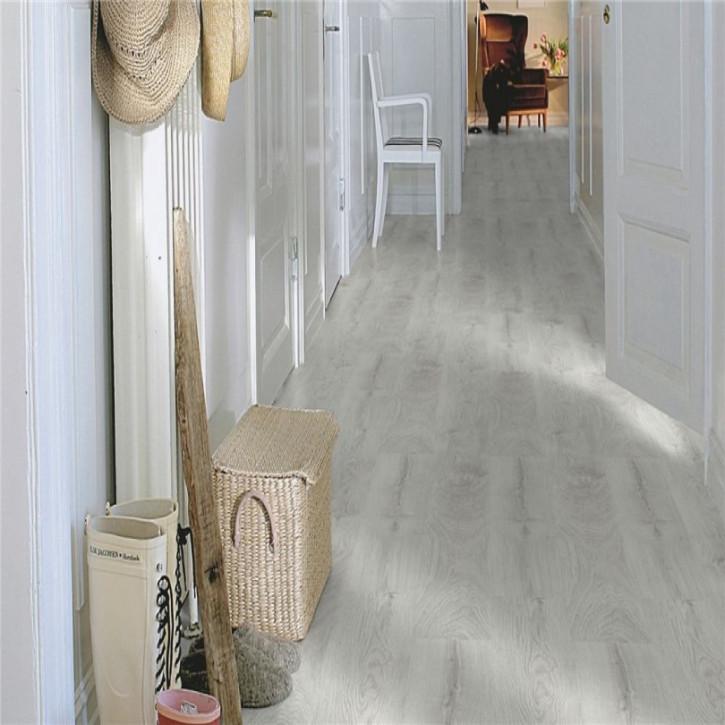 Panele laminowane L0201-01807 Pergo Classic Plank 33 Oe