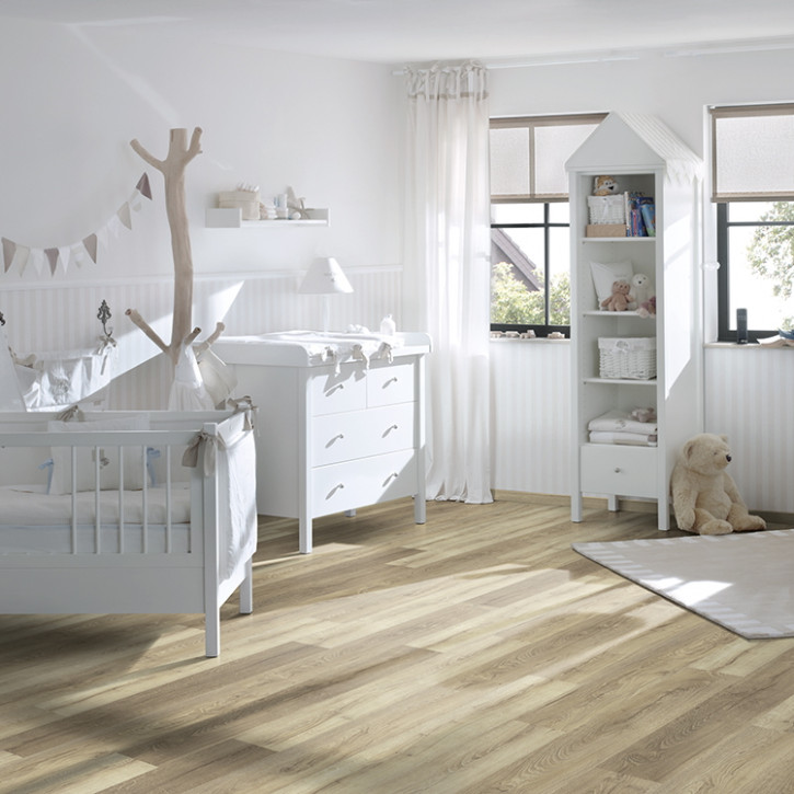 Panele laminowane EHL051 Egger Classic 32/8 V0