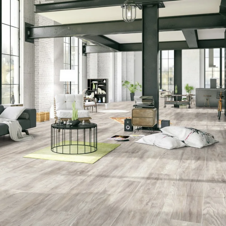 Panele laminowane 55 Swiss Krono Lake View