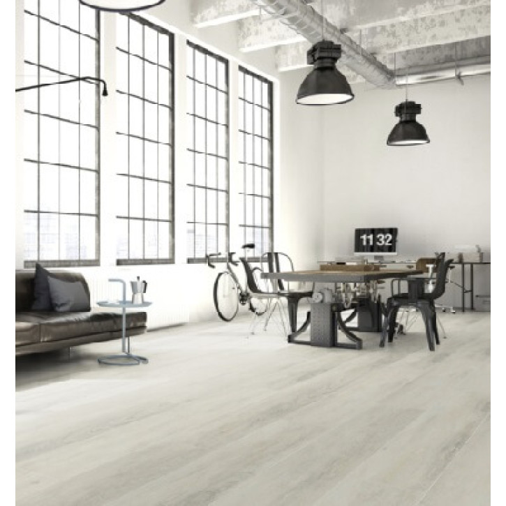 Panele laminowane 7 Swiss Krono Lake View