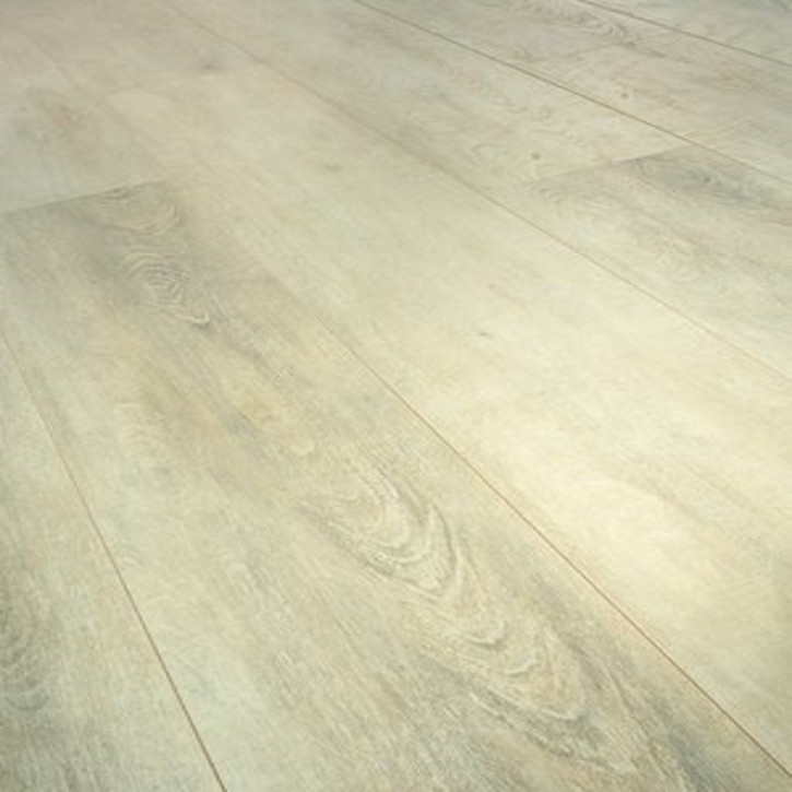 Panele laminowane 7 Swiss Krono Lake View