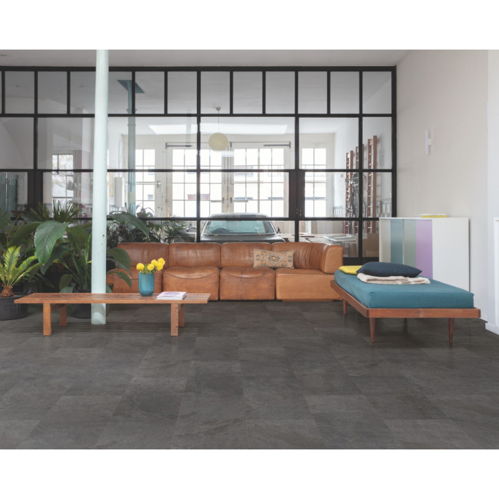 Panele winylowe AVSTT40035 Quick-Step Lupek czarny