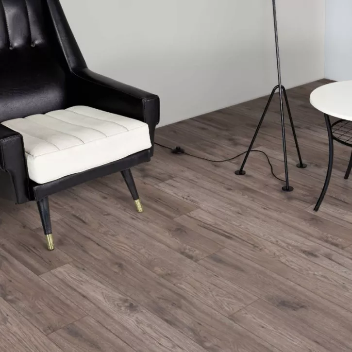 Panele laminowane 34134 SQ Kaindl Natural Touch 10-32 Waski
