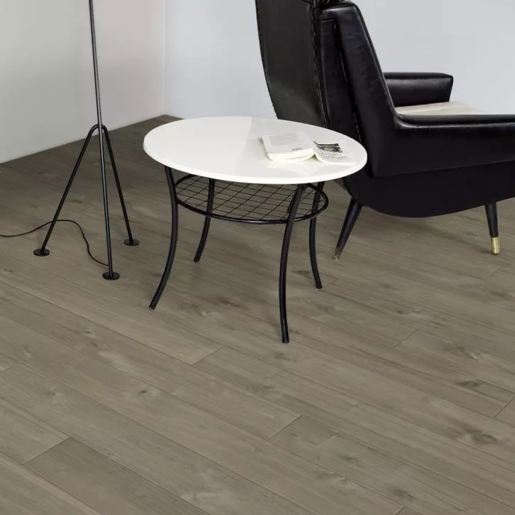 Panele laminowane О810 Kaindl Easy Touch 8 Panele laminowane О810 Kaindl Easy Touch 8