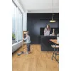 Panele winylowe AVMPU40088 Quick-Step Bloom Dąb jesienny miodowy