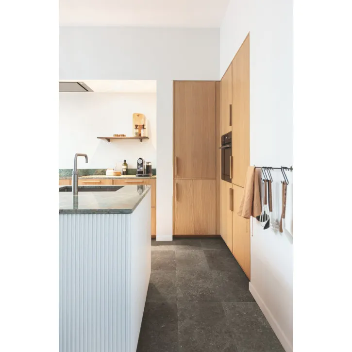 Panele laminowane MUS5494 Quick-Step Muse Kamien przydymiony Bluestone